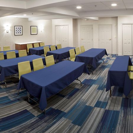 Holiday Inn Express Hotel & Suites White River Junction By Ihg מראה חיצוני תמונה